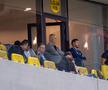 Nicolae Dică, enervat de reporteri: „Ce jucători cu experiență? Când îi bag nu e bine, când nu îi bag... Să venim cu cei de la Liga 3?”
