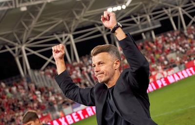 Ovidiu Burcă a prefațat duelul Dinamo - FCU Craiova: „E mai bine vineri decât luni” » Îngrijorare privind biletele vândute