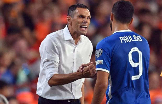 Gafă incredibilă în preliminariile Euro 2024! Au renunțat la 4 titulari convinși că sunt suspendați. Dar nu erau! » „Ridicolul șef al unei federații de comedie. Demisia!”
