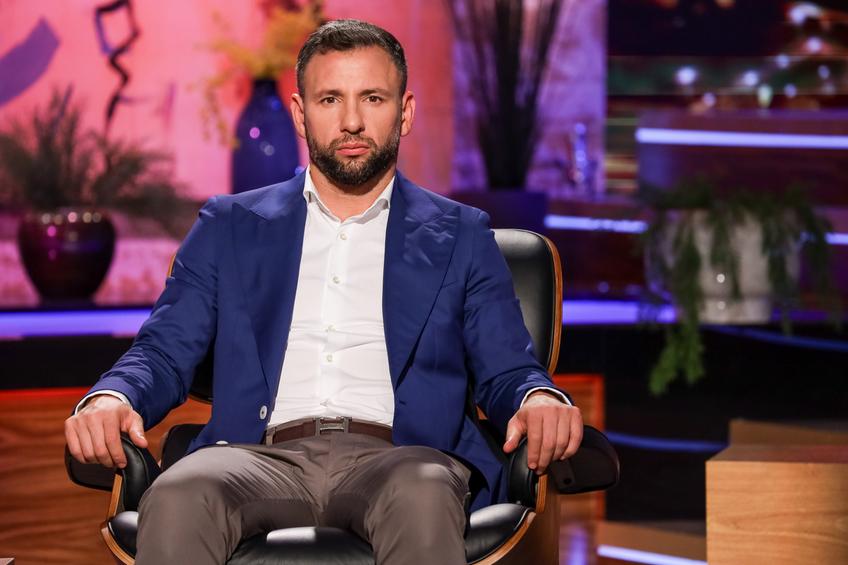 Răzvan Raț, pe scaunul de la „Imperiul Leilor”