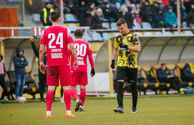 Jucătorul „special, cum rar mai vezi azi”, pe care l-a ofertat Dinamo, a ales FCSB: „Nimeni nu e perfect”