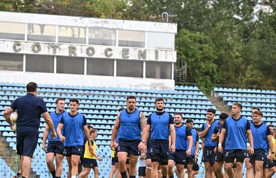 Au intrat în „Parcul cu Platani” » Imagini de la antrenamentul susținut miercuri pe stadionul Cotroceni