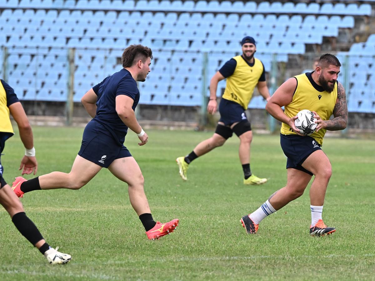Au intrat în „Parcul cu Platani” » Imagini de la antrenamentul susținut miercuri pe stadionul Cotroceni