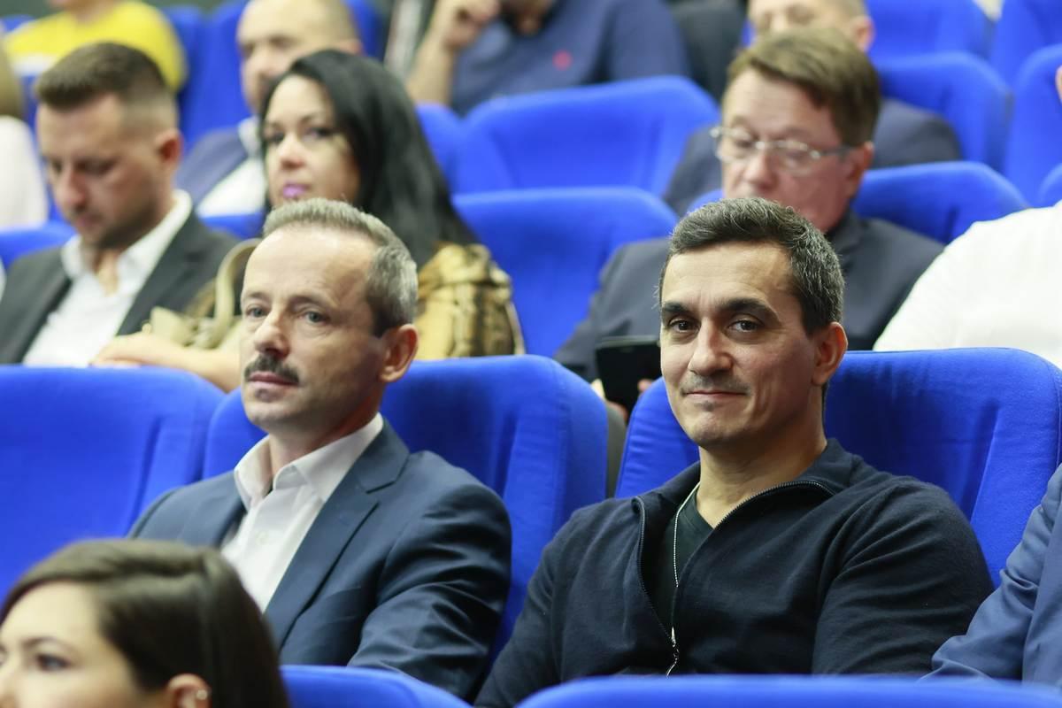 Doina Melinte a primit Colanul de Aur al COSR! E prima atletă din România care a cucerit aur și argint la aceeași ediție a JO