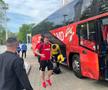 „Câini” cam... vișinii » Noul autocar al lui Dinamo a fost surprins în trafic. Primele imagini
