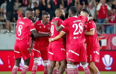 Dinamo încearcă să dea lovitura cu doi internaționali români » Unul e format de Hagi, altul a debutat și la prima reprezentativă