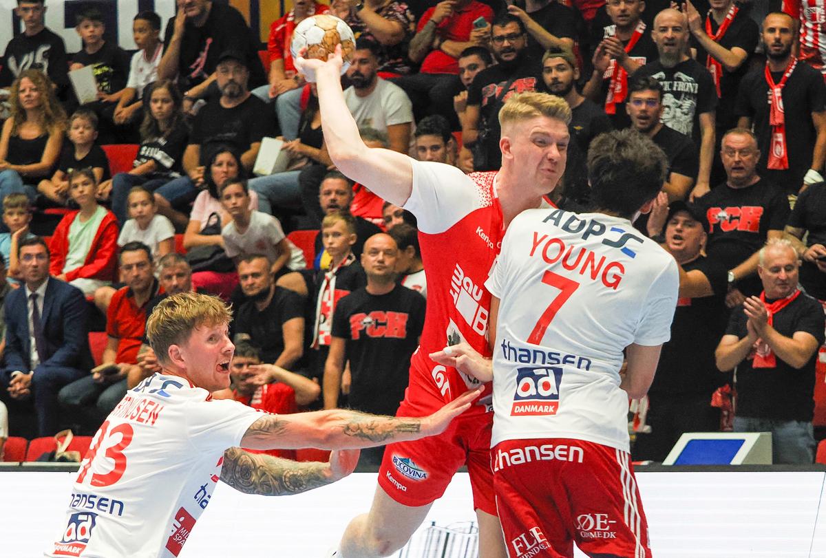 Dinamo s-a impus la Fredericia și își cunoaște adversara din play-off-ul pentru „sferturile” Ligii Campionilor la handbal masculin