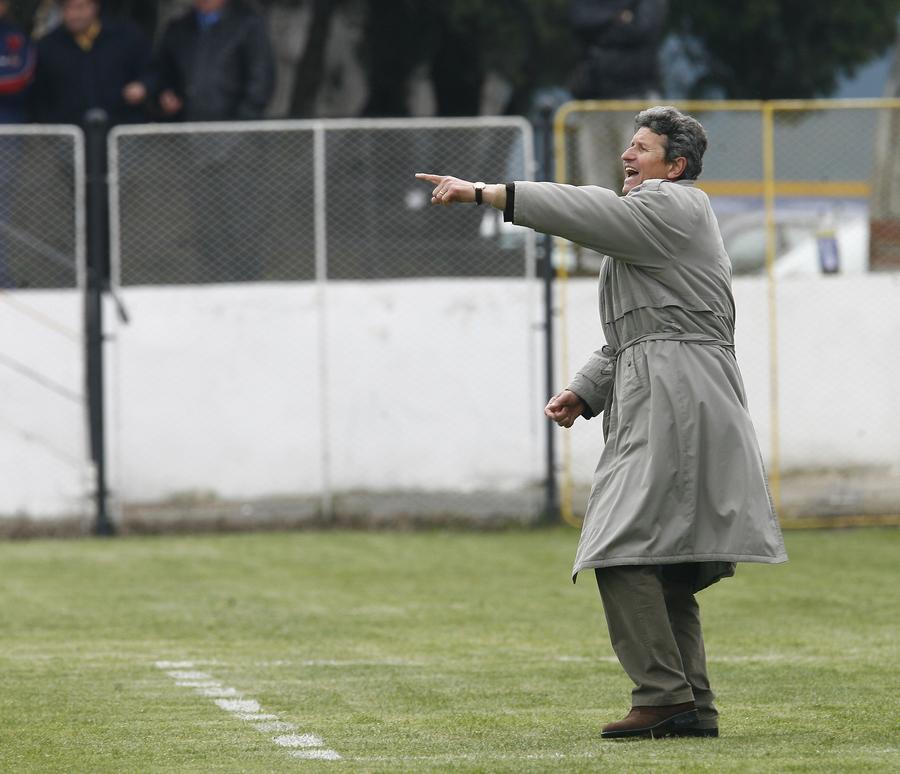 A murit Gigi Mulțescu, legenda lui Dinamo » Cine a fost „Smurdul”: a marcat de la 40 metri cu „regina” Europei, a ucis catenaccio și a făcut istorie în Ștefan cel Mare