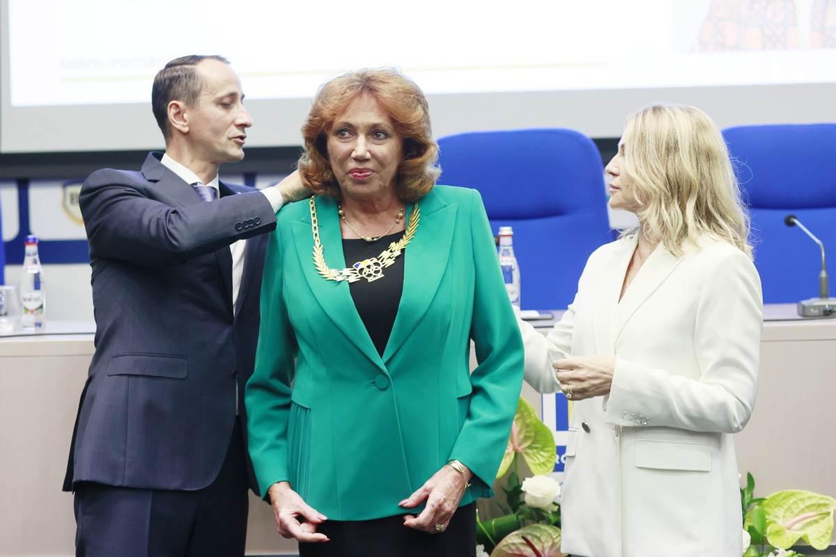 Burleanu, cele mai puține voturi în cursa pentru postul de vicepreședinte al COSR » Va ocupa oricum poziția! Mihai Covaliu rămâne președinte