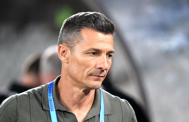 Costel Gâlcă i-a reamintit lui Dan Șucu ce transferuri mai vrea, apoi a întrerupt repede interviul: „Mulțumesc!”