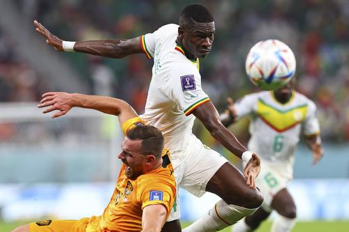 CFR Cluj a blocat transferul lui Pape Abou Cisse // FOTO: Imago
