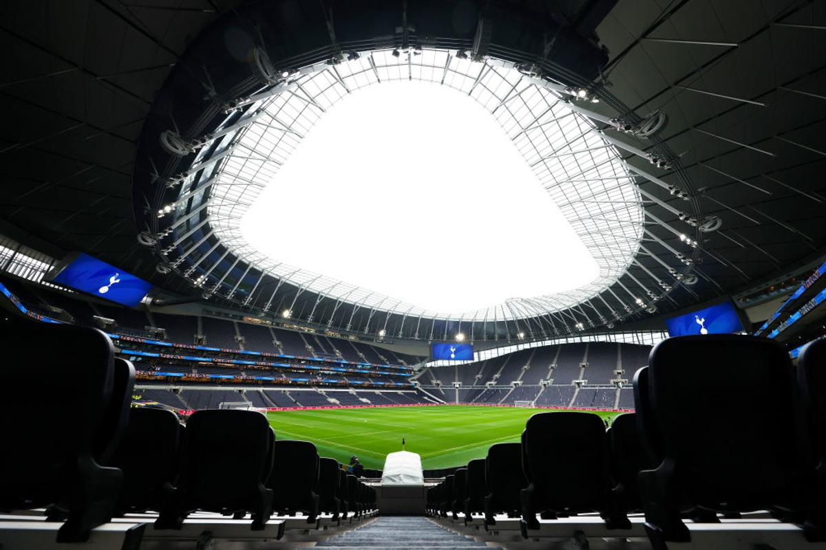 Radu Drăgușin, ghid pentru stadionul high-tech din Europa » Milioane de vizualizări cu imagini din interiorul arenei de 1,2 miliarde de euro
