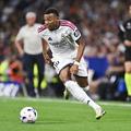 Kylian Mbappe e sigur că merită Balonul de Aur // foto: Guliver/GettyImages