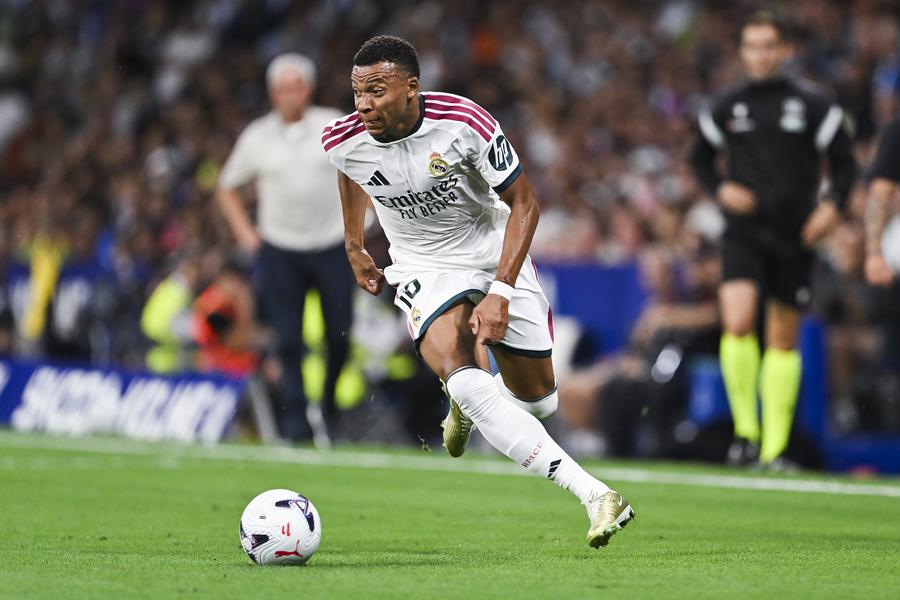Kylian Mbappe e sigur că merită Balonul de Aur // foto: Guliver/GettyImages Primele impresii ale lui Kylian Mbappe de la revederea cu Zidane: „Mă simt la echipa națională ca într-un film!”