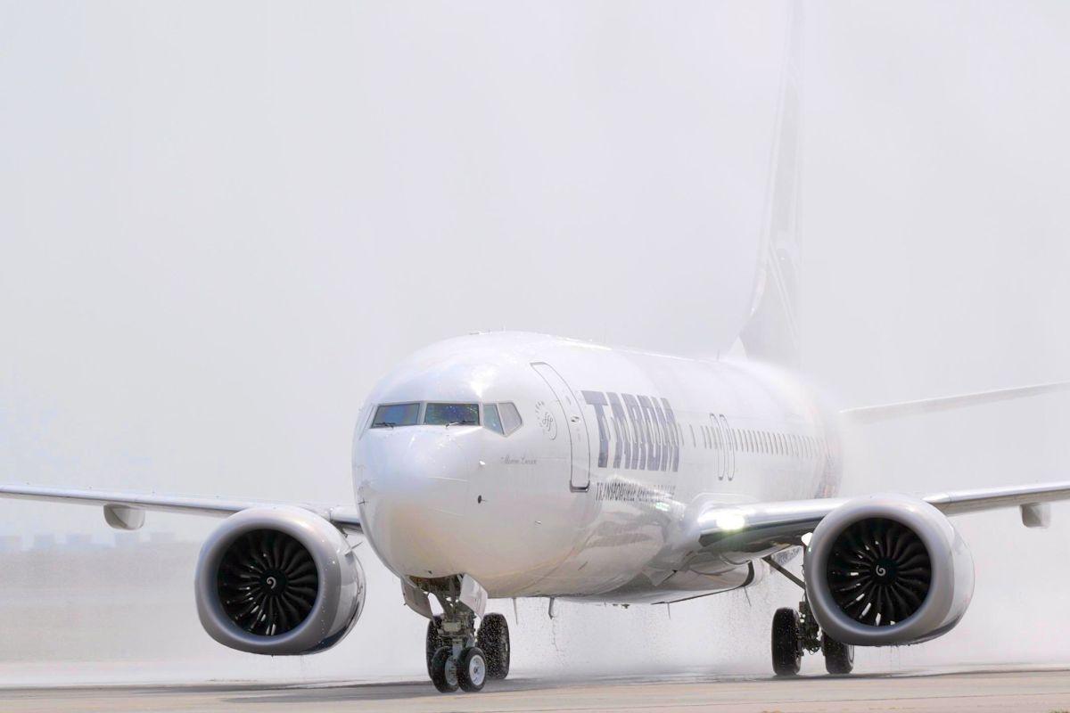Cum arată avionul „Mircea Lucescu”, primul Boeing 737 MAX 8 intrat în flota TAROM » GSP a zburat la bordul aeronavei