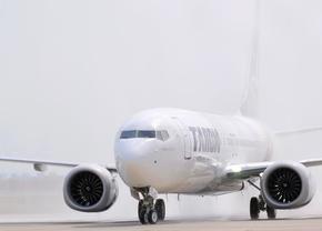 Cum arată avionul „Mircea Lucescu”, primul Boeing 737 MAX 8 intrat în flota TAROM » GSP a zburat la bordul aeronavei care poartă numele legendarului antrenor