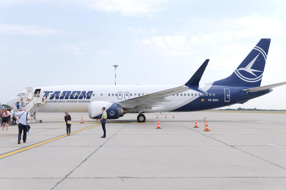 Cum arată avionul „Mircea Lucescu”, primul Boeing 737 MAX 8 intrat în flota TAROM » GSP a zburat la bordul aeronavei