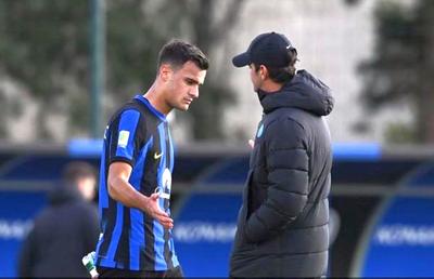 Liverpool i-a propus un schimb lui Cristi Chivu. Răspunsul lui Inter