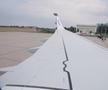 Cum arată avionul care îi poartă numele regretatului Mircea Lucescu // foto: Andrei Furnigă (GSP)