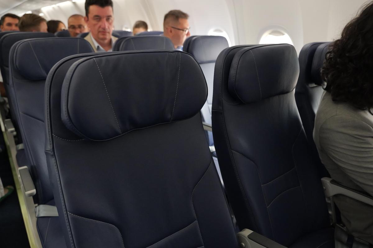 Cum arată avionul „Mircea Lucescu”, primul Boeing 737 MAX 8 intrat în flota TAROM » GSP a zburat la bordul aeronavei