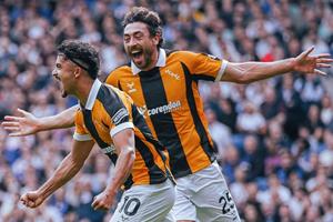 Revelația din Premier League nu se dezice: a ținut piept unui alt gigant