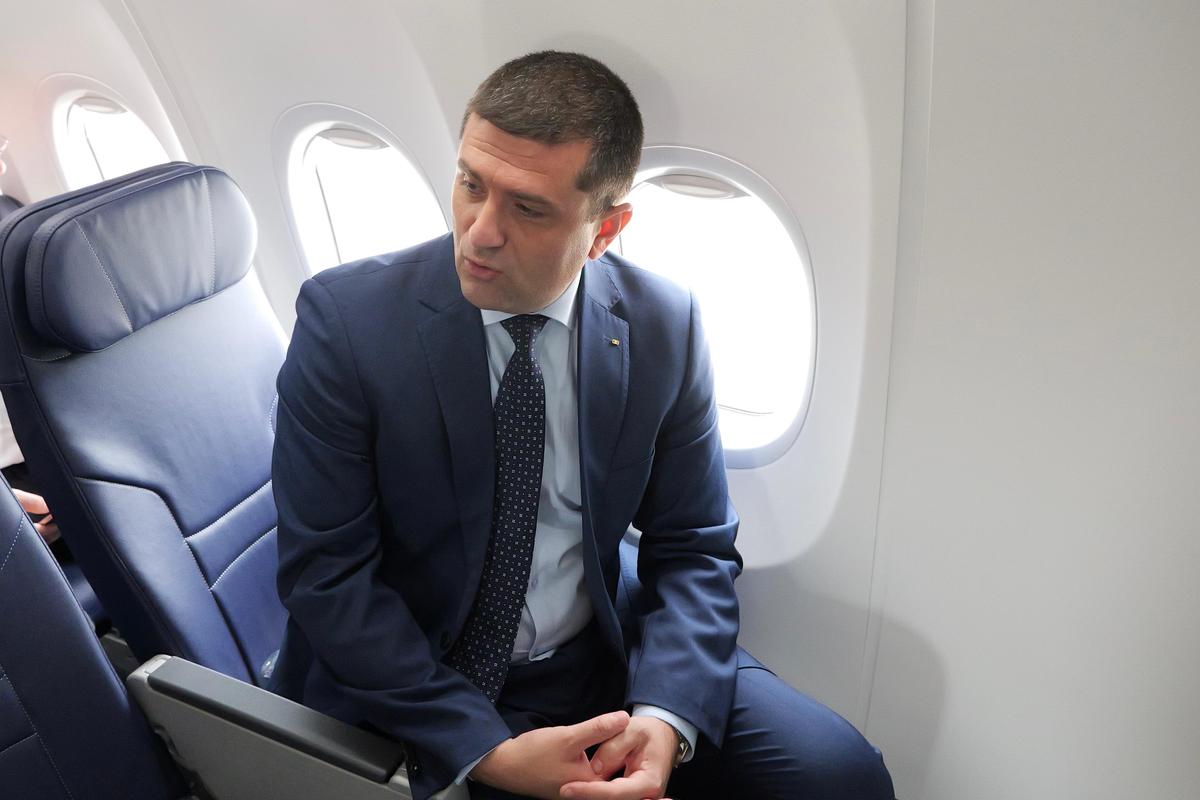 Cum arată avionul „Mircea Lucescu”, primul Boeing 737 MAX 8 intrat în flota TAROM » GSP a zburat la bordul aeronavei