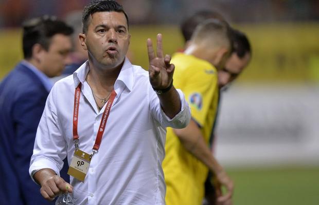 FEROE - ROMÂNIA // EXCLUSIV Cosmin Contra, surprize mari în echipa de start! 5 jucători menajați pentru Norvegia + decizie ciudată în „cazul Mitriță”