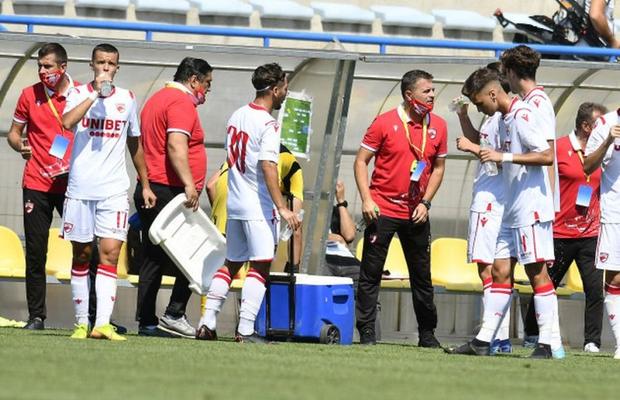 EXCLUSIV FCSB, acuzată de dinamoviști și la juniori: „Ne-a făcut arbitrul praf! Umilință totală din partea lui”