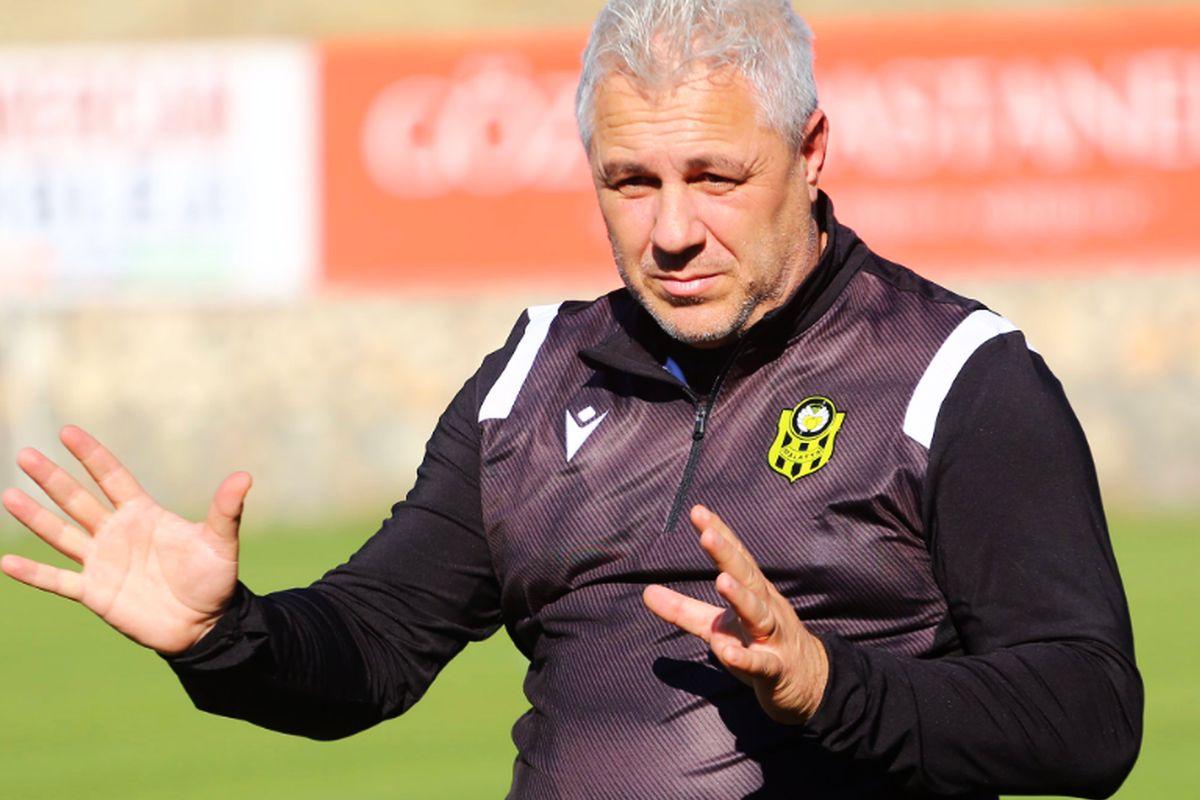 Surpriză pentru Marius Șumudică la primul antrenament: ce a primit din partea fanilor lui Malatyaspor