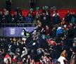 Incidente la Anglia - Ungaria. Fanii maghiari au făcut haos în tribunele Wembley, iar poliția britanică a intervenit în forță la meciul din preliminariile Campionatului Mondial.