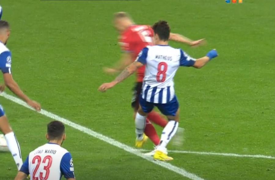 Kovacs, corectat de VAR în Bayer Leverkusen - FC Porto! Meci greu, cu 3 penalty-uri și un record inedit