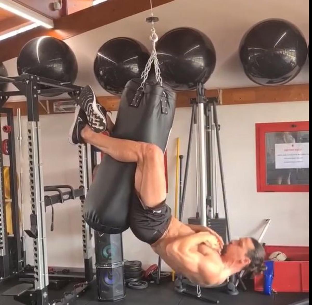 Ibrahimovic a strâns 3,7 milioane de vizualizări în 12 ore pe TikTok! Zlatan e obsedat de sală și se laudă cu forma fizică de excepție