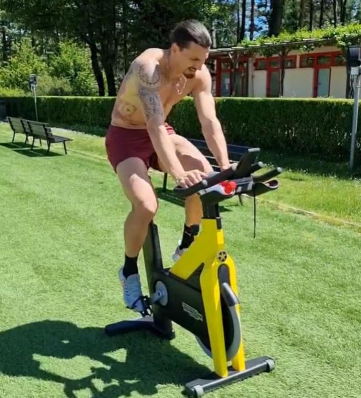 Ibrahimovic a strâns 3,7 milioane de vizualizări în 12 ore pe TikTok! Zlatan e obsedat de sală și se laudă cu forma fizică de excepție