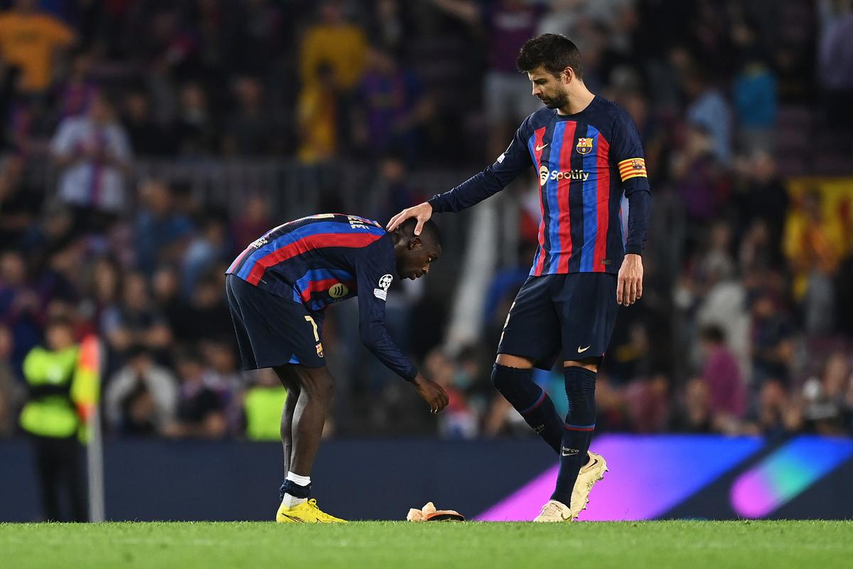 Internetul râde de Pique după gafa din Barcelona - Inter » Cele mai tari glume la adresa fundașului