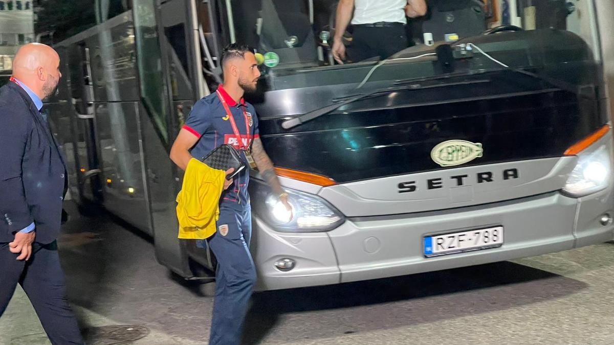 „Și-a dat seama că nu va mai fi convocat!” » Mihai Stoica, revoltat de atacul „tricolorului” la adresa lui Edi Iordănescu: „N-are logică! Bag mâna în foc”