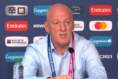 Eugen Apjok (51 de ani), selecționerul naționalei de rugby, cere mai multe teste împotriva naționalelor de prim rang.