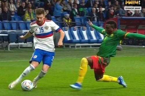 Rusia  - Camerun 1-0 / Captură Twitter