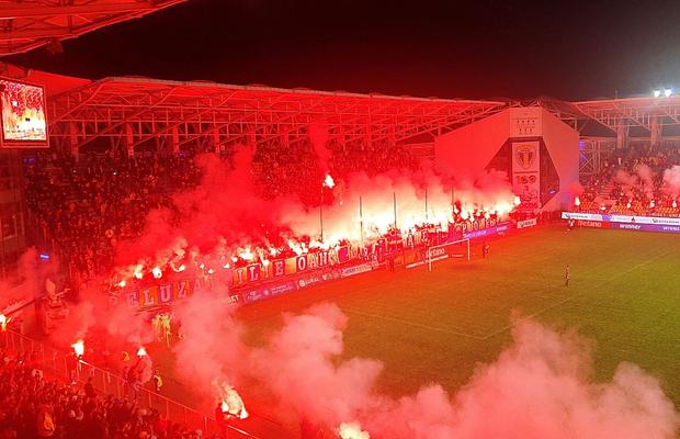 Sărbătoarea centenarului la Ploiești: au „aprins” stadionul, la fix 58 de ani de la victoria cu Liverpool! Cum s-a încheiat amicalul cu Vitesse