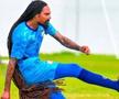 Fabulos! Internaționalul a intrat pe teren cu părul până la genunchi: „Acest Snoop Dogg este nebun” » Reacția arbitrului când l-a văzut