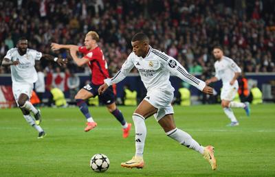 Kylian Mbappe, pus din nou la zid » Karim Benzema știe care-i problema lui la Real