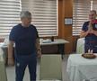 Sâmbătă, 12 octombrie, antrenorul secund al României Ionel Gane împlinește vârsta de 53 de ani. Acesta a fost sărbătorit în cantonamentul naționalei înainte de partida cu Cipru, care va avea loc de la 21:45. / foto: FRF