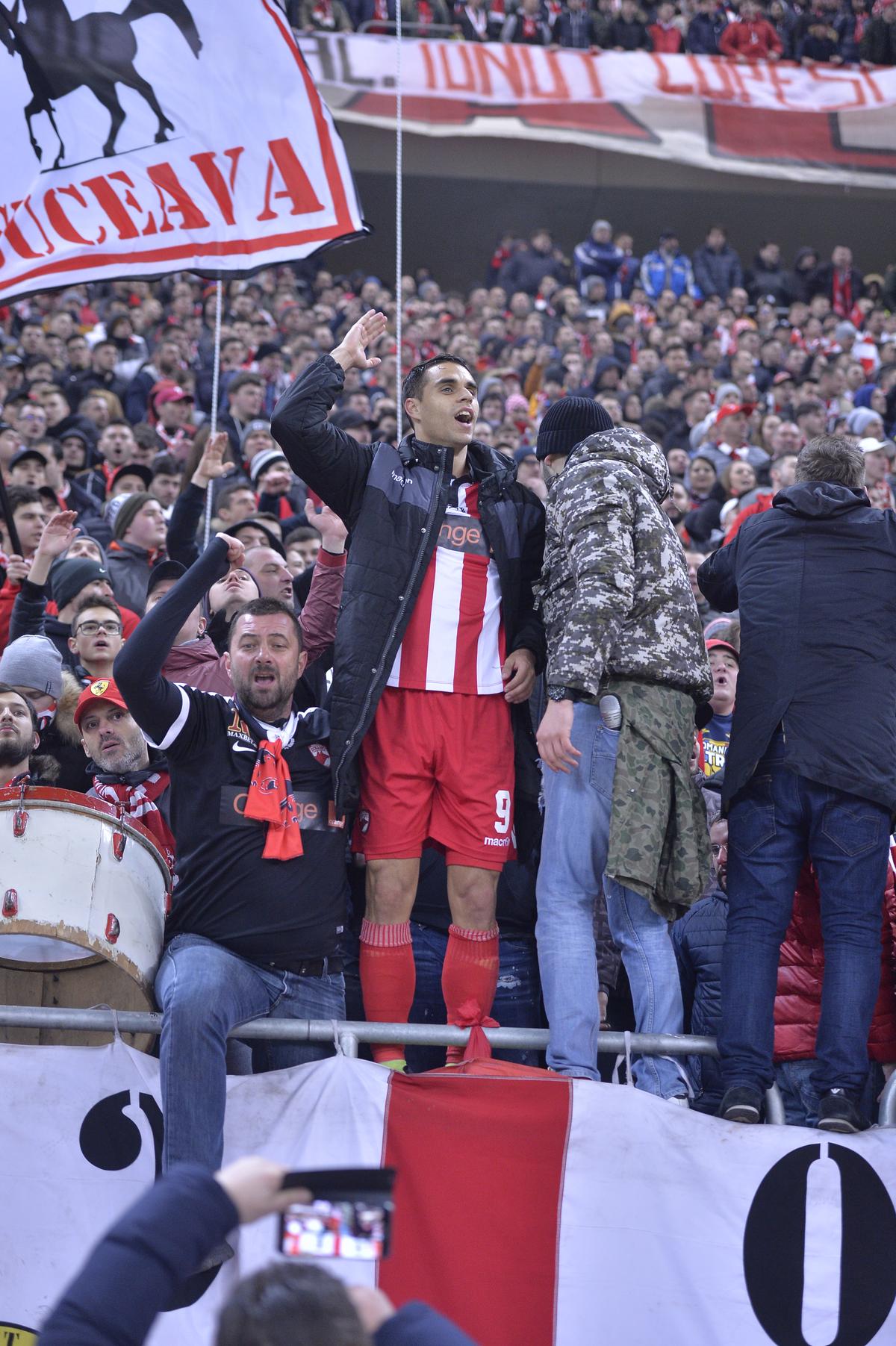 Ivan Pesic, momente memorabile în tricoul „câinilor”