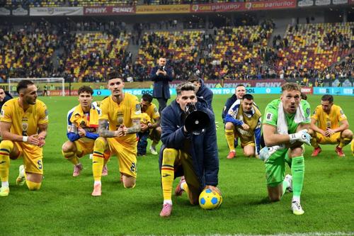 Bucuria a fost la cote maxime pe Arena Națională imediat după România - Austria, scor 1-0. Ianis Hagi a preluat rolul de șef de galerie.