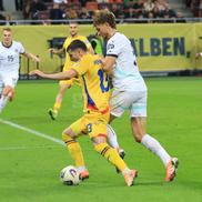 Faza la care Valentin Mihăilă a cerut penalty // foto: Ionuț Iordache (GSP)