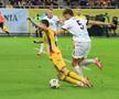 Faza la care Valentin Mihăilă a cerut penalty // foto: Ionuț Iordache (GSP)