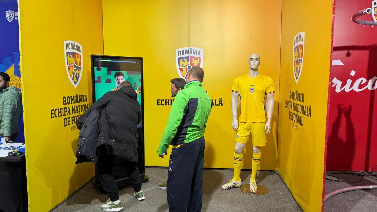 Imagini din culise de la România - Austria » După fan zone, grătarele! Cum au fost primiți spectatorii la „decisivul” din preliminarii: surprize la VIP