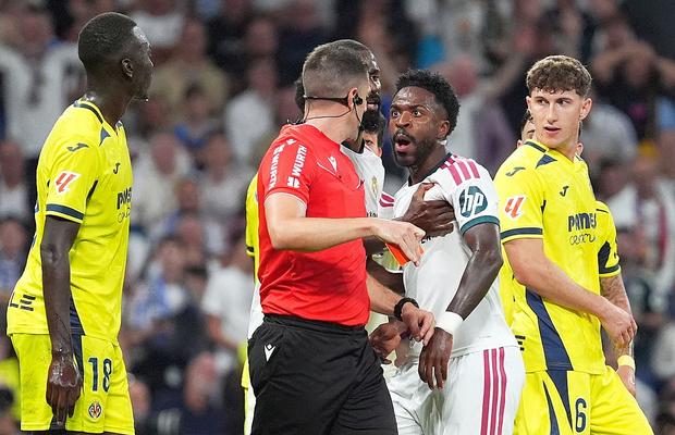 Ratează El Clasico?! Spaniolii dezvăluie ce a scris arbitrul despre Vinicius în raportul de joc