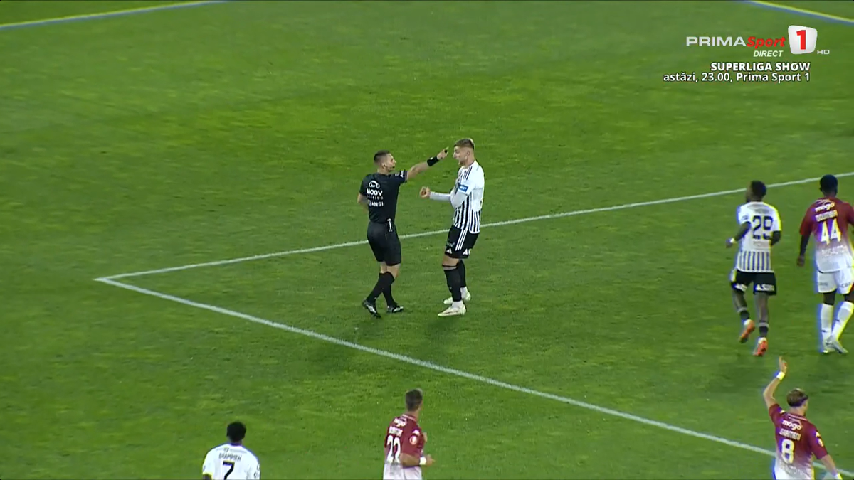 U Cluj a solicitat un penalty în meciul cu Rapid după un posibil henț al lui Sheriff Sinyan