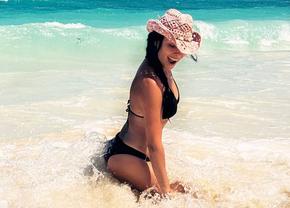 La 43 de ani, Corina Caragea a făcut senzație pe plajele din Hawaii: „Și parcă tot n-am stat suficient”