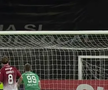 Ungureanu, greșeală flagrantă în Universitatea Cluj - Rapid // foto: Prima Sport